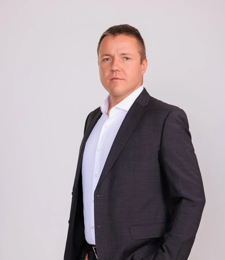 Станислав Банников
